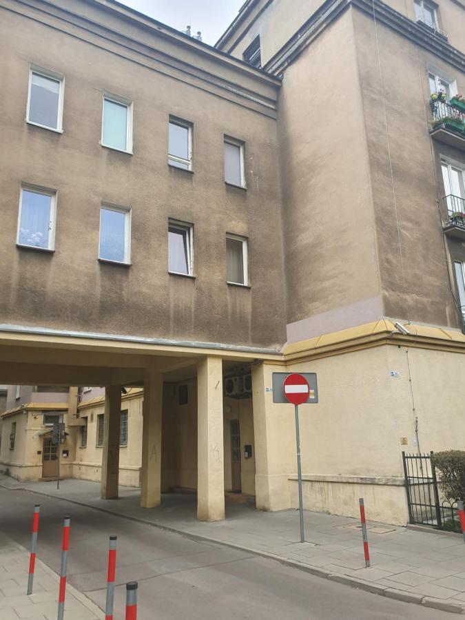 3-Bedroom Flat In City Center P4You Pl Красков Екстериор снимка