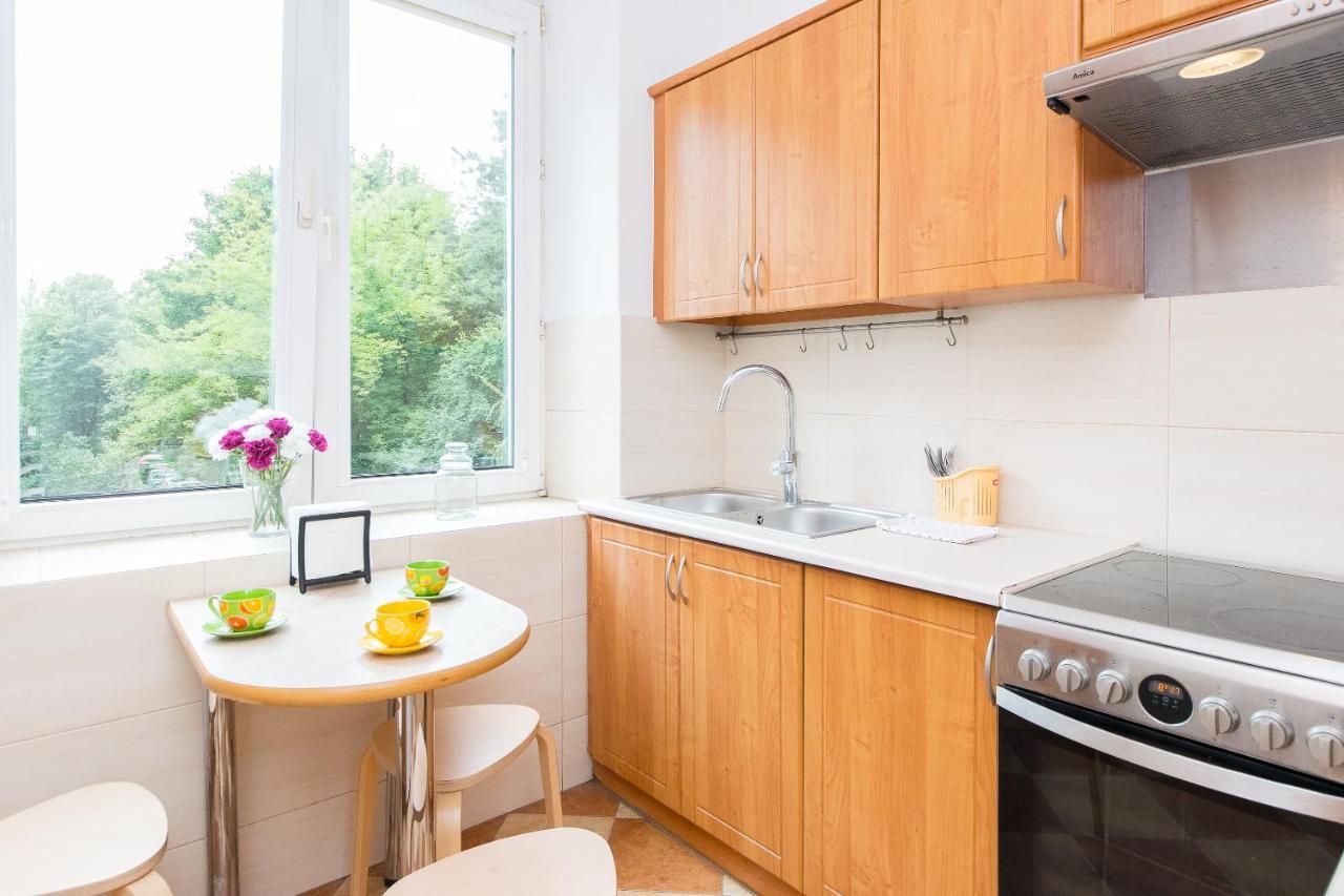 3-Bedroom Flat In City Center P4You Pl Красков Екстериор снимка