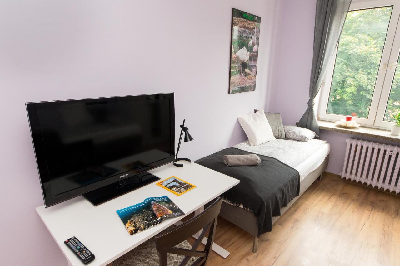 3-Bedroom Flat In City Center P4You Pl Красков Екстериор снимка